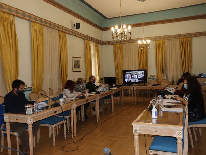 &Omicron;&iota; &alpha;&pi;&omicron;&phi;ά&sigma;&epsilon;&iota;&sigmaf; &tau;&eta;&sigmaf; &Omicron;&iota;&kappa;&omicron;&nu;&omicron;&mu;&iota;&kappa;ή&sigmaf; &Epsilon;&pi;&iota;&tau;&rho;&omicron;&pi;ή&sigmaf; &tau;&eta;&sigmaf; &Pi;&epsilon;&rho;&iota;&phi;έ&rho;&epsilon;&iota;&alpha;&sigmaf; &gamma;&iota;&alpha; &nu;έ&alpha; έ&rho;&gamma;&alpha; &sigma;&epsilon; &delta;&rho;ό&mu;&omicron;&upsilon;&sigmaf; &tau;&eta;&sigmaf; &Alpha;&rho;&kappa;&alpha;&delta;ί&alpha;&sigmaf;