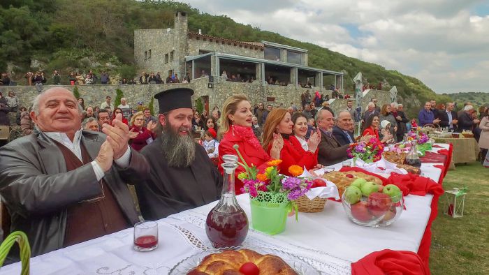 Δευτέρα του Πάσχα | &quot;Κυριακή στο χωριό&quot; από το Κάψια Αρκαδίας! (vd)