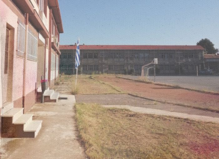 &Epsilon;&nu;&iota;&alpha;ί&omicron; &Epsilon;&iota;&delta;&iota;&kappa;ό &Epsilon;&pi;&alpha;&gamma;&gamma;&epsilon;&lambda;&mu;&alpha;&tau;&iota;&kappa;ό &Gamma;&upsilon;&mu;&nu;ά&sigma;&iota;&omicron;-&Lambda;ύ&kappa;&epsilon;&iota;&omicron; &Tau;&rho;ί&pi;&omicron;&lambda;&eta;&sigmaf; | &Tau;&omicron; &beta;ί&nu;&tau;&epsilon;&omicron; &pi;&alpha;&rho;&omicron;&upsilon;&sigma;ί&alpha;&sigma;&eta;&sigmaf; &tau;&omicron;&upsilon; &sigma;&chi;&omicron;&lambda;&epsilon;ί&omicron;&upsilon;! (vd)