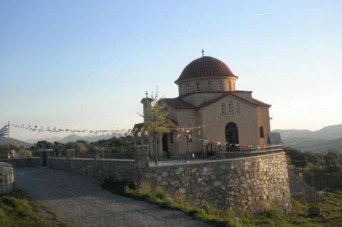 Γιορτάζει ο κοιμητηριακός ναός Αγίου Γεωργίου στο χωριό Πάπαρι