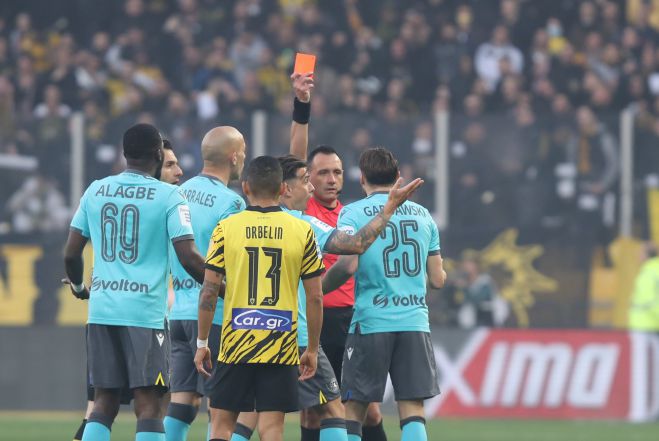 Έ&chi;&alpha;&sigma;&epsilon; &alpha;&pi;ό &tau;&eta;&nu; &Alpha;&Epsilon;&Kappa; &omicron; &Alpha;&sigma;&tau;έ&rho;&alpha;&sigmaf; - Έ&pi;&alpha;&iota;&zeta;&epsilon; &mu;&epsilon; 10 &pi;&alpha;ί&chi;&tau;&epsilon;&sigmaf; &alpha;&pi;ό &tau;&eta;&nu; &alpha;&rho;&chi;ή &tau;&omicron;&upsilon; &mu;&alpha;&tau;&sigmaf;!