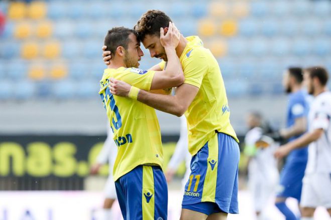 &Alpha;&sigma;&tau;&alpha;&mu;ά&tau;&eta;&tau;&omicron;&sigmaf; &omicron; &Alpha;&sigma;&tau;έ&rho;&alpha;&sigmaf; - 5&eta; &sigma;&epsilon;&rho;ί &nu;ί&kappa;&eta; &sigma;&tau;&eta; &Sigma;&omicron;ύ&pi;&epsilon;&rho; &Lambda;ί&gamma;&kappa;&alpha;! (vd)