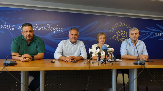 &Tau;&omicron; &Epsilon;&pi;&iota;&mu;&epsilon;&lambda;&eta;&tau;ή&rho;&iota;&omicron; &gamma;&iota;&alpha; &tau;&iota;&sigmaf; &Lambda;&epsilon;&upsilon;&kappa;έ&sigmaf; &Nu;ύ&chi;&tau;&epsilon;&sigmaf; &tau;&eta;&sigmaf; &Tau;&rho;ί&pi;&omicron;&lambda;&eta;&sigmaf;
