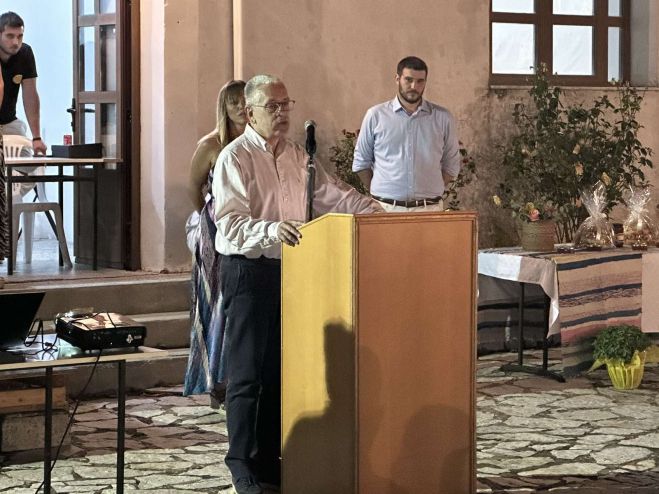 Ά&kappa;&omicron;&beta;&omicron;&sigmaf; | &Sigma;&tau;&eta; &gamma;&iota;&omicron;&rho;&tau;ή &mu;&epsilon;&lambda;&iota;&omicron;ύ &omicron; &Lambda;&alpha;&mu;&pi;&rho;ό&pi;&omicron;&upsilon;&lambda;&omicron;&sigmaf;