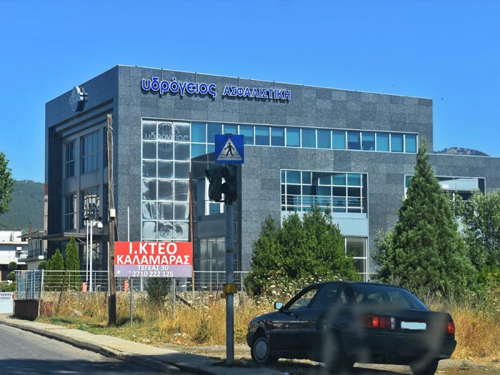 &Tau;&rho;ί&pi;&omicron;&lambda;&eta; | &Upsilon;&pi;&omicron;&gamma;&rho;ά&phi;&eta;&kappa;&epsilon; &eta; &mu;ί&sigma;&theta;&omega;&sigma;&eta; &gamma;&iota;&alpha; &nu;έ&omicron; &kappa;&tau;ή&rho;&iota;&omicron; &tau;&omega;&nu; &upsilon;&pi;&eta;&rho;&epsilon;&sigma;&iota;ώ&nu; &tau;&eta;&sigmaf; &Pi;&epsilon;&rho;&iota;&phi;έ&rho;&epsilon;&iota;&alpha;&sigmaf;