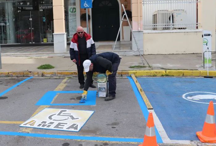 &Theta;έ&sigma;&eta; &sigma;&tau;ά&theta;&mu;&epsilon;&upsilon;&sigma;&eta;&sigmaf; &alpha;&mu;&epsilon;&alpha; &sigma;&tau;&omicron; &Delta;&iota;&omicron;&iota;&kappa;&eta;&tau;ή&rho;&iota;&omicron; &tau;&eta;&sigmaf; &Pi;&epsilon;&rho;&iota;&phi;έ&rho;&epsilon;&iota;&alpha;&sigmaf;, &sigma;&tau;&eta;&nu; &Tau;&rho;ί&pi;&omicron;&lambda;&eta;