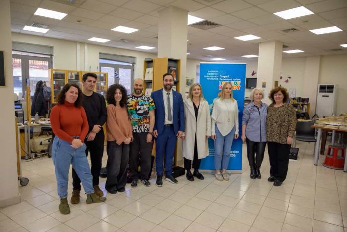 &Eta; &Delta;&eta;&mu;ό&sigma;&iota;&alpha; &Kappa;&epsilon;&nu;&tau;&rho;&iota;&kappa;ή &Beta;&iota;&beta;&lambda;&iota;&omicron;&theta;ή&kappa;&eta; &Tau;&rho;ί&pi;&omicron;&lambda;&eta;&sigmaf; &mu;&epsilon;&tau;&alpha;&mu;ό&rho;&phi;&omega;&sigma;&epsilon; &tau;&eta;&nu; &alpha;&nu;ά&gamma;&nu;&omega;&sigma;&eta; &sigma;&epsilon; &beta;ί&omega;&mu;&alpha;!(&epsilon;&iota;&kappa;ό&nu;&epsilon;&sigmaf; &amp; &beta;ί&nu;&tau;&epsilon;&omicron;)