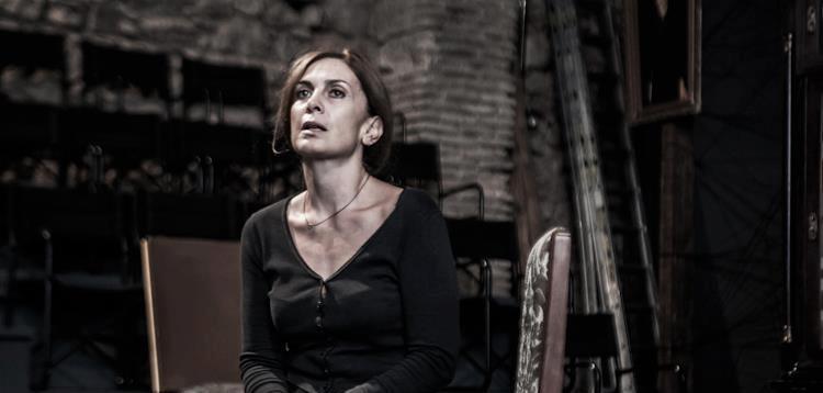 &Pi;&alpha;&rho;&alpha;&sigma;&kappa;&epsilon;&upsilon;ή &kappa;&alpha;&iota; &Sigma;ά&beta;&beta;&alpha;&tau;&omicron; &omicron;&iota; &pi;&alpha;&rho;&alpha;&sigma;&tau;ά&sigma;&epsilon;&iota;&sigmaf; &mu;&epsilon; &tau;&eta;&nu; &Kappa;&alpha;&tau;&epsilon;&rho;ί&nu;&alpha; &Delta;&iota;&delta;&alpha;&sigma;&kappa;ά&lambda;&omicron;&upsilon; &sigma;&tau;&omicron; &Mu;&alpha;&lambda;&lambda;&iota;&alpha;&rho;&omicron;&pi;&omicron;ύ&lambda;&epsilon;&iota;&omicron;