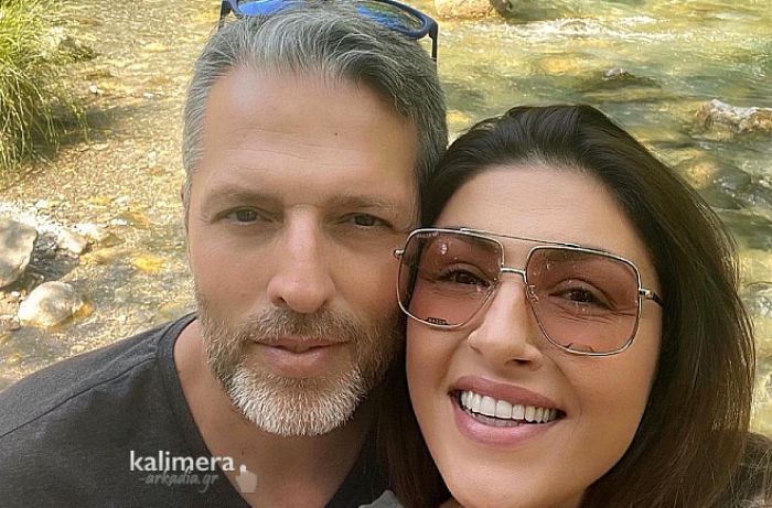 &Eta; selfie &tau;&eta;&sigmaf; Έ&lambda;&epsilon;&nu;&alpha;&sigmaf; &Pi;&alpha;&pi;&alpha;&rho;ί&zeta;&omicron;&upsilon; &mu;&epsilon; &tau;&omicron;&nu; &sigma;ύ&zeta;&upsilon;&gamma;ό &tau;&eta;&sigmaf; &sigma;&tau;&omicron;&nu; &Lambda;&omicron;ύ&sigma;&iota;&omicron;! (&epsilon;&iota;&kappa;ό&nu;&epsilon;&sigmaf;)