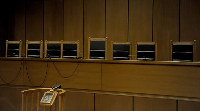 &Gamma;&epsilon;&nu;&nu;&alpha;ί&omicron; &laquo;&kappa;&omicron;ύ&rho;&epsilon;&mu;&alpha;&raquo; &omicron;&phi;&epsilon;&iota;&lambda;ώ&nu; &mu;&iota;&alpha;&sigmaf; 49&chi;&rho;&omicron;&nu;&eta;&sigmaf; &mu;&eta;&tau;έ&rho;&alpha;&sigmaf; &mu;&epsilon; &alpha;&pi;ό&phi;&alpha;&sigma;&eta; &Epsilon;&iota;&rho;&eta;&nu;&omicron;&delta;&iota;&kappa;&epsilon;ί&omicron;&upsilon;!