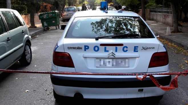 &Phi;&rho;ί&kappa;&eta; &sigma;&tau;&eta; &Nu;έ&alpha; &Sigma;&mu;ύ&rho;&nu;&eta;: &Beta;&rho;ή&kappa;&alpha;&nu; &nu;&epsilon;&kappa;&rho;ό &beta;&rho;έ&phi;&omicron;&sigmaf; &tau;&upsilon;&lambda;&iota;&gamma;&mu;έ&nu;&omicron; &mu;&epsilon; &tau;&omicron;&nu; &omicron;&mu;&phi;ά&lambda;&iota;&omicron; &lambda;ώ&rho;&omicron;