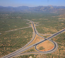 Έ&rho;&chi;&epsilon;&tau;&alpha;&iota; &omicron; &Upsilon;&pi;&omicron;&upsilon;&rho;&gamma;ό&sigmaf; &Alpha;&nu;ά&pi;&tau;&upsilon;&xi;&eta;&sigmaf; &gamma;&iota;&alpha; &tau;&eta;&nu; &pi;&alpha;&rho;ά&delta;&omicron;&sigma;&eta; &tau;&omicron;&upsilon; &tau;&mu;ή&mu;&alpha;&tau;&omicron;&sigmaf; "&Alpha;&lambda;&lambda;&alpha;&gamma;ή - &Theta;&omicron;&upsilon;&rho;ί&alpha;"