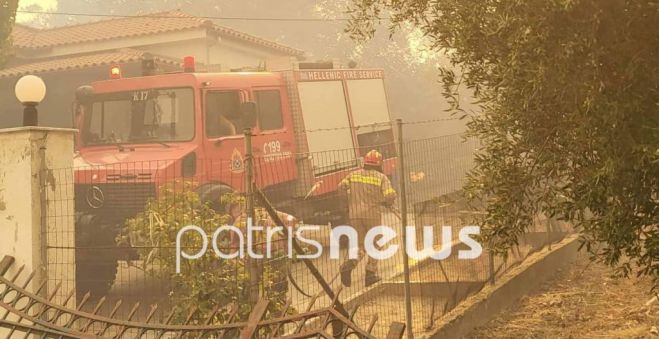 Μαίνεται η πυρκαγιά στην Ηλεία