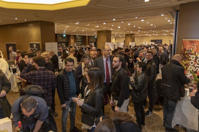 &Tau;&alpha; &kappa;&rho;&alpha;&sigma;&iota;ά &tau;&eta;&sigmaf; &Alpha;&rho;&kappa;&alpha;&delta;ί&alpha;&sigmaf; &sigma;&tau;&omicron; Peloponnese Wine Festival Athens 2023! (&epsilon;&iota;&kappa;ό&nu;&epsilon;&sigmaf;)