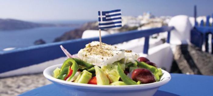 Αντιδράσεις στην Πελοπόννησο για τη συμφωνία που απειλεί φέτα και ελαιόλαδο
