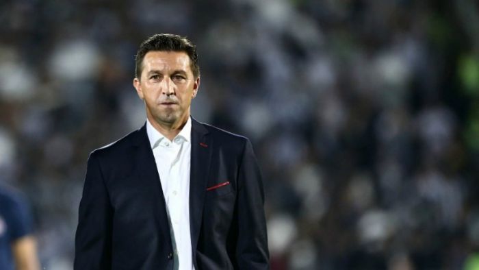 &Omicron; &Alpha;&sigma;&tau;έ&rho;&alpha;&sigmaf; &laquo;&tau;&rho;ώ&epsilon;&iota;&raquo; &tau;&omicron;&nu; &Chi;ά&sigma;&iota;;