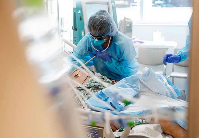 Covid | Νεκρή ηλικιωμένη γυναίκα από την Αρκαδία - Νοσηλευόταν στη ΜΕΘ Καλαμάτας