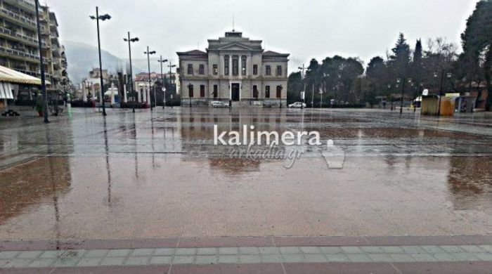 Καιρός | Δεν θα γλιτώσουμε εύκολα από τις καταιγίδες - Τι είπε ο Καλλιάνος! (vd)