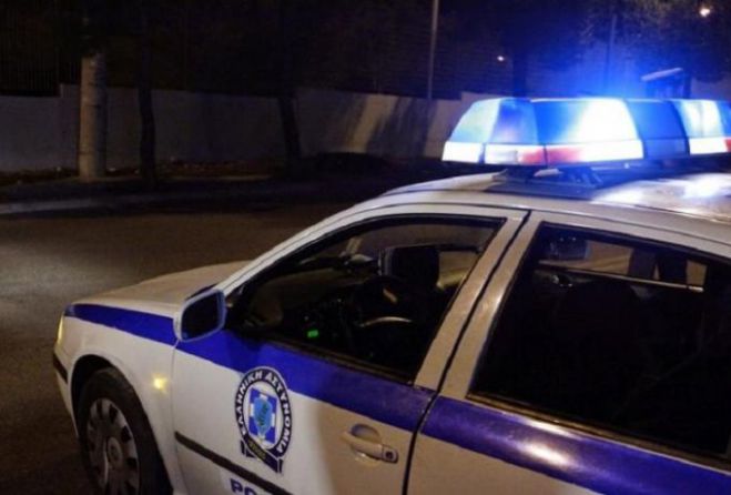 &Kappa;&alpha;&lambda;&alpha;&mu;ά&tau;&alpha; | &Tau;&rho;&epsilon;&iota;&sigmaf; &alpha;&sigma;&tau;&upsilon;&nu;&omicron;&mu;&iota;&kappa;&omicron;ί &tau;&rho;&alpha;&upsilon;&mu;&alpha;&tau;ί&epsilon;&sigmaf; &sigma;&epsilon; &sigma;&upsilon;&mu;&pi;&lambda;&omicron;&kappa;ή &mu;&epsilon; &Rho;&omicron;&mu;ά