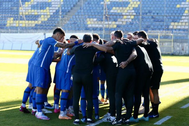 &Tau;&alpha; &sigma;&upsilon;&gamma;&chi;&alpha;&rho;&eta;&tau;ή&rho;&iota;&alpha; &tau;&omicron;&upsilon; &Alpha;&sigma;&tau;έ&rho;&alpha; &Tau;&rho;ί&pi;&omicron;&lambda;&eta;&sigmaf; &sigma;&tau;&eta;&nu; &Epsilon;&theta;&nu;&iota;&kappa;ή &Epsilon;&lambda;&pi;ί&delta;&omega;&nu;!