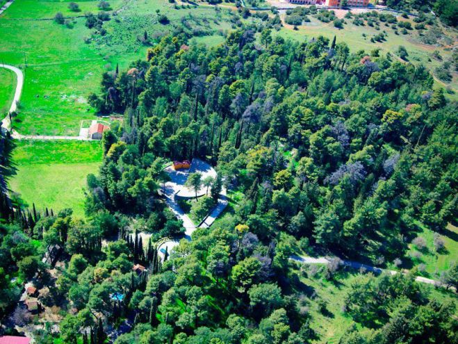 Τρίπολη | Στο μαγευτικό άλσος γιορτάζει το εξωκλήσι του Αγίου Γεωργίου