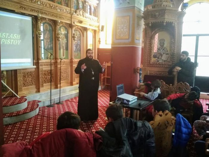 &Nu;&alpha;ό&sigmaf; &Pi;&rho;&omicron;&phi;ή&tau;&eta; &Eta;&lambda;ί&alpha; | &Tau;&epsilon;&lambda;&epsilon;&upsilon;&tau;&alpha;ί&omicron; &mu;ά&theta;&eta;&mu;&alpha; &gamma;&iota;&alpha; &phi;έ&tau;&omicron;&sigmaf; &sigma;&tau;&omicron; &Kappa;&alpha;&tau;&eta;&chi;&eta;&tau;&iota;&kappa;ό (&epsilon;&iota;&kappa;ό&nu;&epsilon;&sigmaf;)