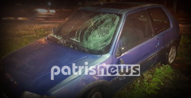 &Tau;&rho;&epsilon;&iota;&sigmaf; &gamma;&upsilon;&nu;&alpha;ί&kappa;&epsilon;&sigmaf; &pi;&alpha;&rho;&alpha;&sigma;ύ&rho;&theta;&eta;&kappa;&alpha;&nu; &alpha;&pi;ό &alpha;&upsilon;&tau;&omicron;&kappa;ί&nu;&eta;&tau;&omicron; &sigma;&tau;&omicron;&nu; &Pi;ύ&rho;&gamma;&omicron;