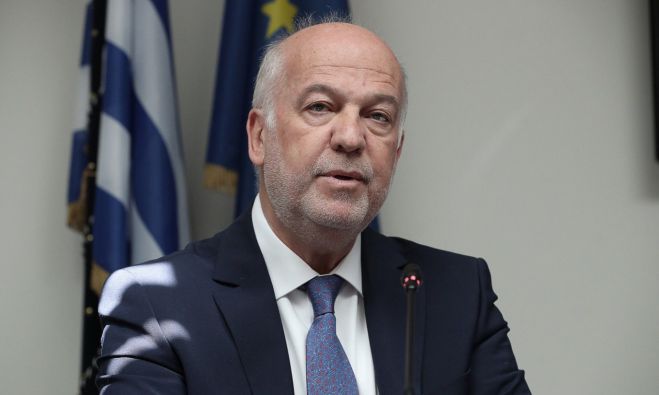 Φλωρίδης: «Η Δικαιοσύνη δεν απολογείται στην πλατεία Συντάγματος»