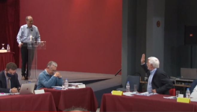 &Nu;ί&kappa;&alpha;&sigmaf; &sigma;&epsilon; &Tau;&alpha;&tau;&omicron;ύ&lambda;&eta;: &laquo;&Eta;&rho;&epsilon;&mu;ί&alpha;, &lambda;&alpha;&sigma;&pi;&iota;&tau;&zeta;ή&raquo; (vd)