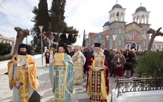 &Eta; &gamma;&iota;&omicron;&rho;&tau;ή &tau;&eta;&sigmaf; &Omicron;&rho;&theta;&omicron;&delta;&omicron;&xi;ί&alpha;&sigmaf; &sigma;&tau;&omicron; &Nu;&alpha;ό &tau;&eta;&sigmaf; &Mu;&epsilon;&tau;&alpha;&mu;ό&rho;&phi;&omega;&sigma;&eta;&sigmaf;