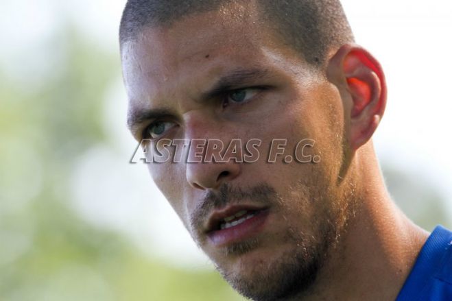Ρήξη χιαστού και μηνίσκου ο Κώστας Τριανταφυλλόπουλος