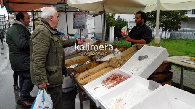 Ψαρικά και λαγάνα προτιμά ο κόσμος για το σαρακοστιανό τραπέζι στην Τρίπολη (vd)!