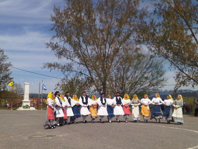 &Pi;ά&pi;&alpha;&rho;&iota; - &Epsilon;&kappa;&delta;ή&lambda;&omega;&sigma;&eta; &gamma;&iota;&alpha; &tau;&eta;&nu; &sigma;&upsilon;&gamma;&kappa;&rho;ό&tau;&eta;&sigma;&eta; &tau;&omicron;&upsilon; &pi;&rho;ώ&tau;&omicron;&upsilon; &Epsilon;&lambda;&lambda;&eta;&nu;&iota;&kappa;&omicron;ύ &Sigma;&tau;&rho;&alpha;&tau;&omicron;&pi;έ&delta;&omicron;&upsilon; &sigma;&tau;&eta; &alpha;&pi;ό &tau;&omicron;&nu; &Kappa;&omicron;&lambda;&omicron;&kappa;&omicron;&tau;&rho;ώ&nu;&eta; (&epsilon;&iota;&kappa;ό&nu;&epsilon;&sigmaf;)