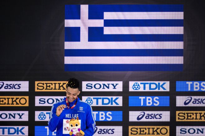 Απίστευτος ο Γορτύνιος 'Μανόλο" Καραλής | Ασημένιο στο παγκόσμιο με πανελλήνιο ρεκόρ στα 6.05!