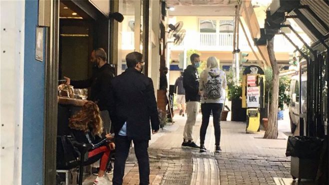 &Epsilon;&pi;&iota;&chi;&epsilon;&iota;&rho;ή&sigma;&epsilon;&iota;&sigmaf; - Lockdown: &Mu;&epsilon;ί&omega;&sigma;&eta; &epsilon;&nu;&omicron;&iota;&kappa;ί&omicron;&upsilon; 40% &gamma;&iota;&alpha; &tau;&omicron;&nu; &Nu;&omicron;έ&mu;&beta;&rho;&iota;&omicron; - &Eta; &alpha;&pi;ό&phi;&alpha;&sigma;&eta; &mu;&epsilon; &tau;&omicron;&upsilon;&sigmaf; &Kappa;&Alpha;&Delta;