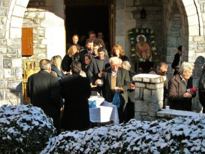 Η Βλαχέρνα τίμησε τον Άγιο Αθανάσιο (εικόνες)