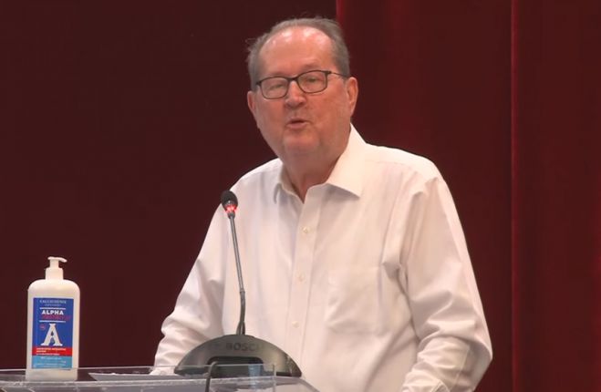 &Nu;ί&kappa;&alpha;&sigmaf;: "&Epsilon;&gamma;ώ &delta;&epsilon;&nu; έ&chi;&omega; &mu;ά&theta;&epsilon;&iota; &nu;&alpha; &phi;&iota;&lambda;ώ &tau;&omicron; &chi;έ&rho;&iota; &kappa;&alpha;&nu;&epsilon;&nu;ό&sigmaf;. &Chi;ά&rho;&eta; έ&kappa;&alpha;&nu;&alpha; &sigma;&tau;&iota;&sigmaf; &tau;&epsilon;&lambda;&epsilon;&upsilon;&tau;&alpha;ί&epsilon;&sigmaf; &epsilon;&kappa;&lambda;&omicron;&gamma;έ&sigmaf;"