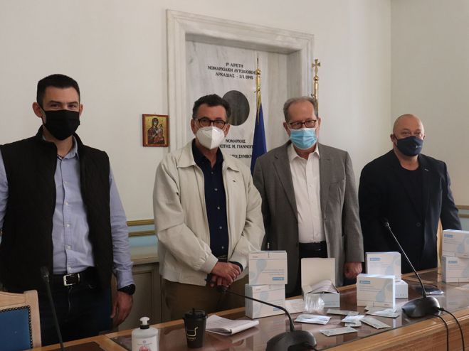 &Pi;&epsilon;&rho;&iota;&phi;έ&rho;&epsilon;&iota;&alpha; | &Tau;&epsilon;&sigma;&tau; &gamma;&iota;&alpha; covid &sigma;&epsilon; &alpha;&theta;&lambda;&eta;&tau;έ&sigmaf; &kappa;&alpha;&iota; &epsilon;&rho;&gamma;ά&tau;&epsilon;&sigmaf; &epsilon;&lambda;&alpha;&iota;&omicron;&kappa;&omicron;&mu;&iota;&delta;ή&sigmaf; &sigma;&tau;&eta;&nu; &Alpha;&rho;&kappa;&alpha;&delta;ί&alpha; &kappa;&alpha;&iota; &gamma;&epsilon;&iota;&tau;&omicron;&nu;&iota;&kappa;&omicron;ύ&sigmaf; &nu;&omicron;&mu;&omicron;ύ&sigmaf;