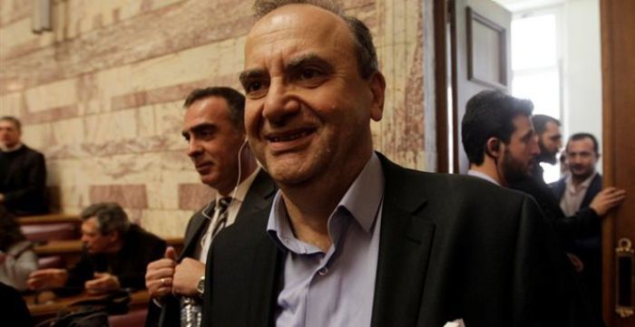 &Alpha;&rho;&iota;&sigma;&tau;&epsilon;&rho;ή &Pi;&lambda;&alpha;&tau;&phi;ό&rho;&mu;&alpha; - &Nu;έ&omicron; &kappa;ό&mu;&mu;&alpha; &pi;&rho;&omicron;&alpha;&nu;ή&gamma;&gamma;&epsilon;&iota;&lambda;&epsilon; &omicron; &Sigma;&tau;&rho;&alpha;&tau;&omicron;ύ&lambda;&eta;&sigmaf;!