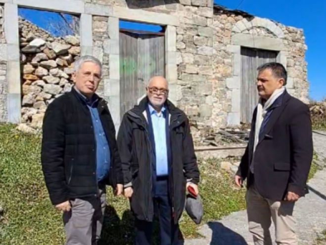 &Tau;&iota;&mu;ή &kappa;&alpha;&iota; &Mu;&nu;ή&mu;&eta; &sigma;&tau;&omicron;&nu; &Mu;&alpha;&rho;&tau;&upsilon;&rho;&iota;&kappa;ό &Kappa;&omicron;&sigma;&mu;ά: &Eta; &Pi;&alpha;&rho;ά&tau;&alpha;&xi;&eta; &laquo;&Pi;&rho;ώ&tau;&alpha; &eta; &Pi;&epsilon;&lambda;&omicron;&pi;ό&nu;&nu;&eta;&sigma;&omicron;&sigmaf;&raquo; &sigma;&tau;&iota;&sigmaf; &Epsilon;&kappa;&delta;&eta;&lambda;ώ&sigma;&epsilon;&iota;&sigmaf; &gamma;&iota;&alpha; &tau;&eta;&nu; &Kappa;&alpha;&tau;&alpha;&sigma;&tau;&rho;&omicron;&phi;ή &tau;&omicron;&upsilon; &Chi;&omega;&rho;&iota;&omicron;ύ