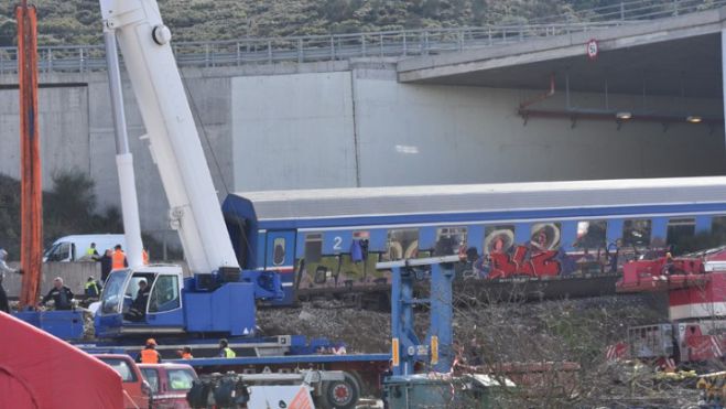 Hellenic Train | &Delta;&epsilon;&nu; &epsilon;&nu;&epsilon;&rho;&gamma;&omicron;&pi;&omicron;&iota;&epsilon;ί &tau;&eta;&nu; &epsilon;&xi;&alpha;ί&rho;&epsilon;&sigma;&eta; &gamma;&iota;&alpha; &kappa;&alpha;&tau;&alpha;&beta;&omicron;&lambda;ή &alpha;&pi;&omicron;&zeta;&eta;&mu;&iota;ώ&sigma;&epsilon;&omega;&nu; &gamma;&iota;&alpha; &tau;&alpha; &theta;ύ&mu;&alpha;&tau;&alpha; &tau;&omega;&nu; &Tau;&epsilon;&mu;&pi;ώ&nu;