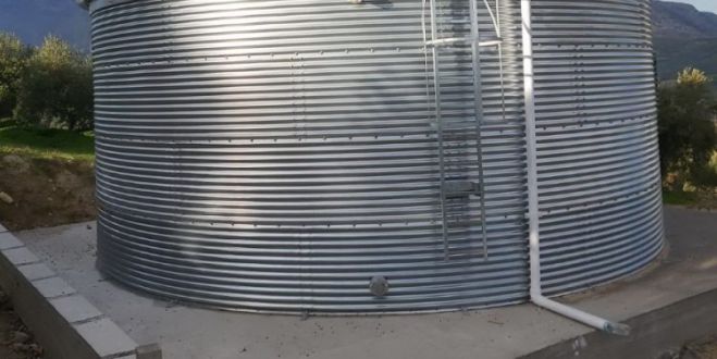 &Delta;&epsilon;&xi;&alpha;&mu;&epsilon;&nu;ή ύ&delta;&rho;&epsilon;&upsilon;&sigma;&eta;&sigmaf; &theta;&alpha; &kappa;&alpha;&theta;&alpha;&rho;&iota;&sigma;&tau;&epsilon;ί &sigma;&tau;&eta;&nu; &Omega;&rho;&iota;ά &Kappa;&upsilon;&nu;&omicron;&upsilon;&rho;ί&alpha;&sigmaf;