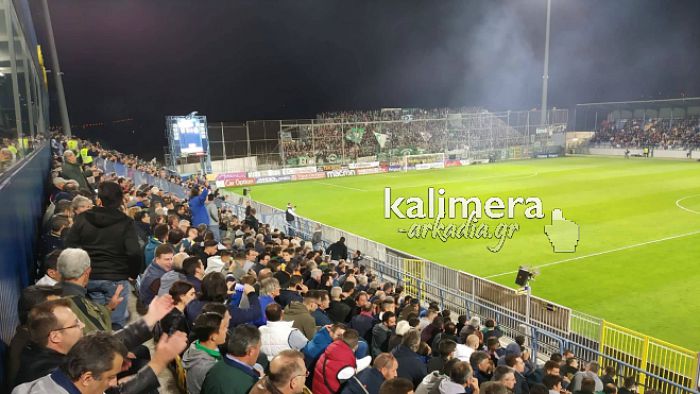 "&Pi;&rho;&alpha;&sigma;ί&nu;&iota;&sigma;&epsilon;" &tau;&omicron; "&Theta;&epsilon;ό&delta;&omega;&rho;&omicron;&sigmaf; &Kappa;&omicron;&lambda;&omicron;&kappa;&omicron;&tau;&rho;ώ&nu;&eta;&sigmaf;"! (vd)