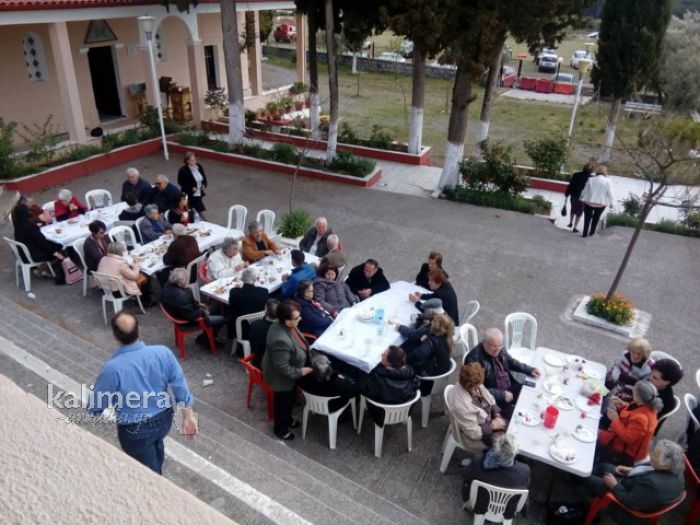 Σέχι - Το γλέντι στο εξωκλήσι της Αγίας Τριάδας! (vd)