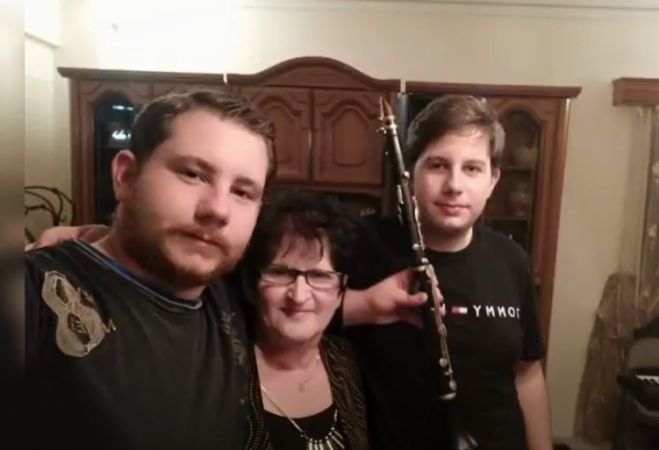 &Nu;έ&omicron; &tau;&rho;&alpha;&gamma;&omicron;ύ&delta;&iota; &mu;&epsilon; &tau;ί&tau;&lambda;&omicron; "&Chi;&alpha;&rho;ά &sigma;&tau;&eta;&nu; &Beta;&lambda;&alpha;&chi;&omicron;&kappa;&epsilon;&rho;&alpha;&sigma;&iota;ά"! (vd)