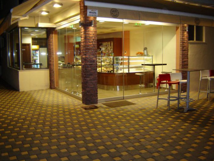 &Kappa;&omicron;&rho;&omega;&nu;&omicron;ϊό&sigmaf; | Έ&kappa;&lambda;&epsilon;&iota;&sigma;&epsilon; &pi;&rho;&omicron;&lambda;&eta;&pi;&tau;&iota;&kappa;ά cafe &sigma;&tau;&eta;&nu; &Tau;&rho;ί&pi;&omicron;&lambda;&eta;