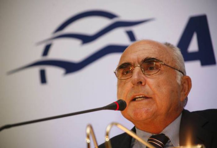 Περιφέρεια | Ο τιμητικός τίτλος του «Πολίτη της Πελοποννήσου» στον Θεόδωρο Βασιλάκη της Aegean!
