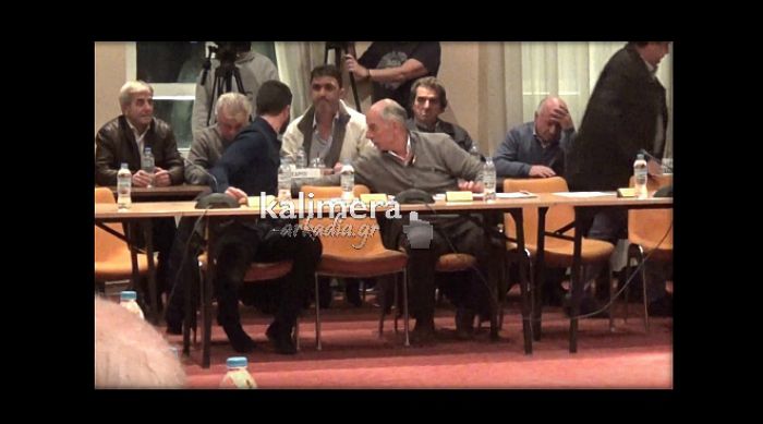 &Tau;&sigma;&alpha;&kappa;&omega;&mu;&omicron;ί, &phi;&omega;&nu;έ&sigmaf; &kappa;&alpha;&iota; &delta;&iota;&alpha;&kappa;&omicron;&pi;ή ... &gamma;&iota;&alpha; &nu;&alpha; &eta;&rho;&epsilon;&mu;ή&sigma;&omicron;&upsilon;&nu; &tau;&alpha; &pi;&nu;&epsilon;ύ&mu;&alpha;&tau;&alpha; &sigma;&tau;&omicron; &Delta;&eta;&mu;&omicron;&tau;&iota;&kappa;ό &Sigma;&upsilon;&mu;&beta;&omicron;ύ&lambda;&iota;&omicron;! (vd)