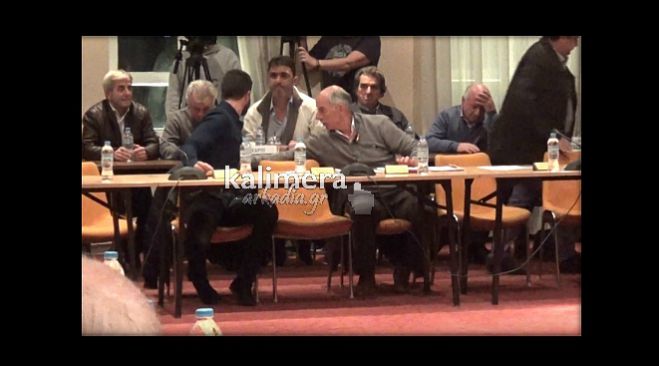 &Tau;&sigma;&alpha;&kappa;&omega;&mu;&omicron;ί, &phi;&omega;&nu;έ&sigmaf; &kappa;&alpha;&iota; &delta;&iota;&alpha;&kappa;&omicron;&pi;ή ... &gamma;&iota;&alpha; &nu;&alpha; &eta;&rho;&epsilon;&mu;ή&sigma;&omicron;&upsilon;&nu; &tau;&alpha; &pi;&nu;&epsilon;ύ&mu;&alpha;&tau;&alpha; &sigma;&tau;&omicron; &Delta;&eta;&mu;&omicron;&tau;&iota;&kappa;ό &Sigma;&upsilon;&mu;&beta;&omicron;ύ&lambda;&iota;&omicron;! (vd)