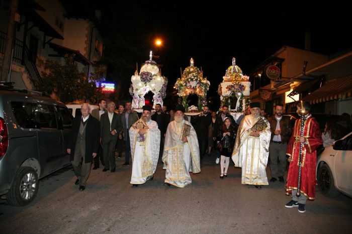 &Lambda;&epsilon;&beta;ί&delta;&iota; | &Omicron;&iota; 3 &Epsilon;&pi;&iota;&tau;ά&phi;&iota;&omicron;&iota; &ndash; &Tau;&omicron; &pi;&rho;ό&gamma;&rho;&alpha;&mu;&mu;&alpha; &tau;&eta;&sigmaf; &pi;&epsilon;&rho;&iota;&phi;&omicron;&rho;ά&sigmaf; (&epsilon;&iota;&kappa;ό&nu;&epsilon;&sigmaf;)